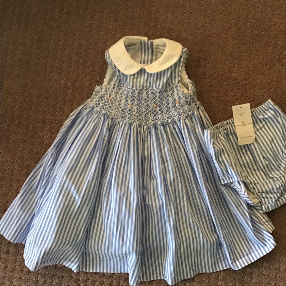 🌷RALPH LAUREN SIZE 18 MONTHS SMOCKED DRESS AND DIAPER COVER - Picture 2 of 7